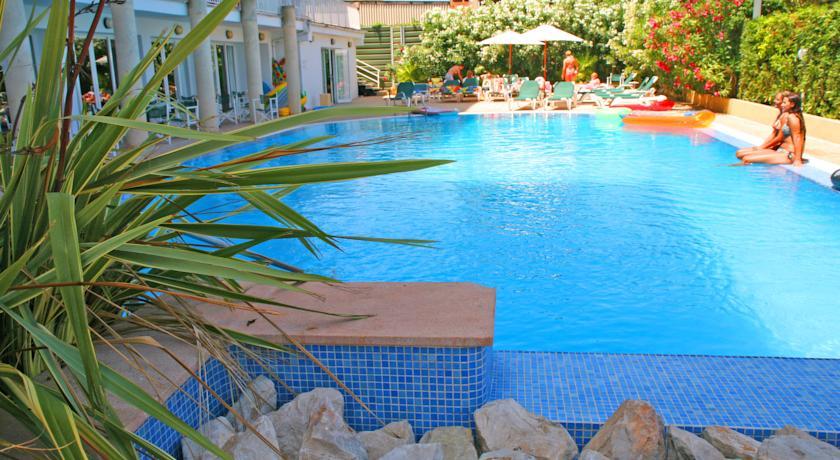 Hotel Bella Mar Cala Ratjada  Zewnętrze zdjęcie